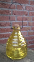 Wespenpotje, bijenkorf